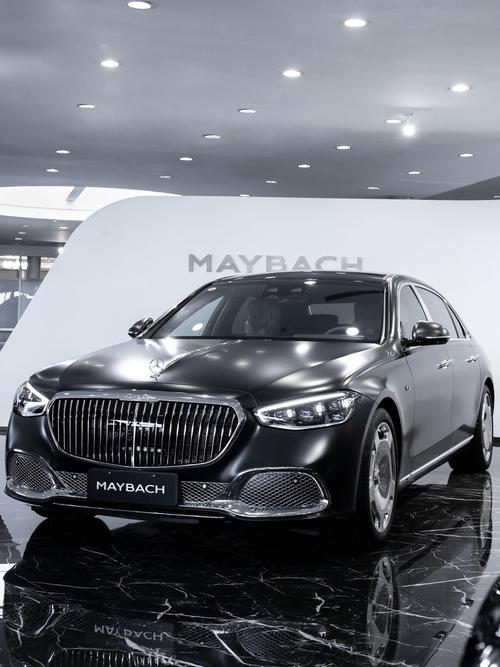 佛山205岚图汽车的售后服务让用户无忧出行，迈巴赫未来的豪华车趋势